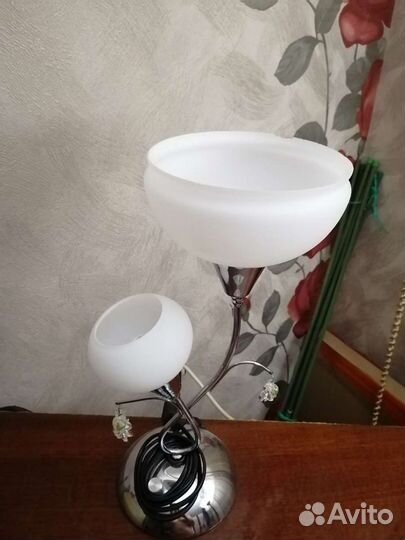 Лампа настольная