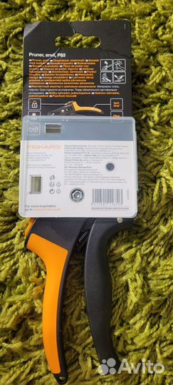 Секатор fiskars