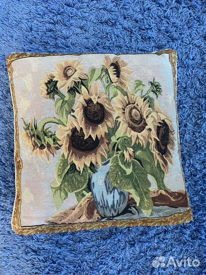 Гобеленовые подушки