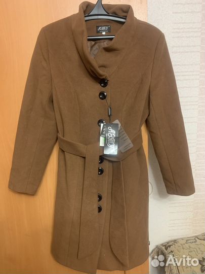 Пальто женское р 52