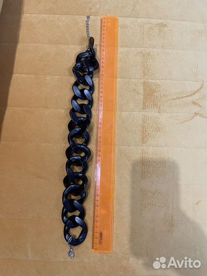 Украшение на шею