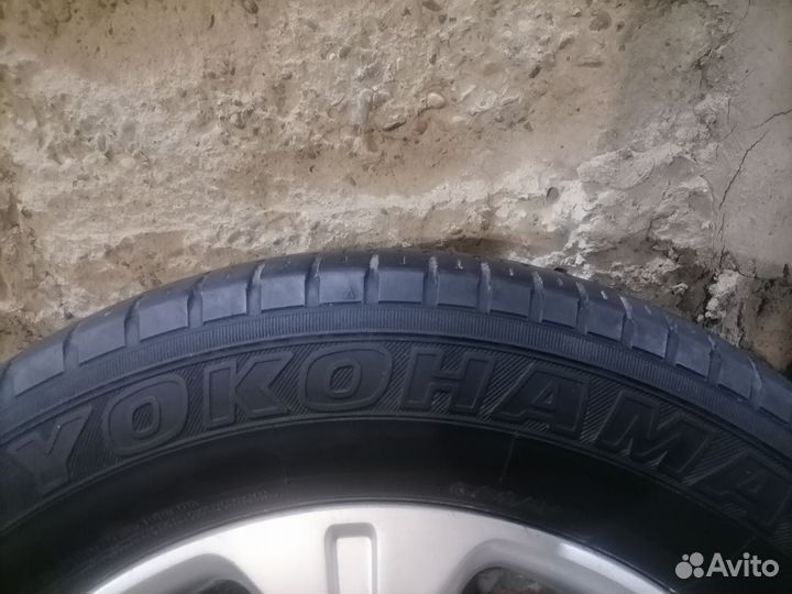 Шины 225 65 r17 летние бу