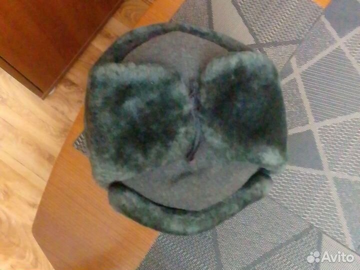 Мужская шапка офицерская