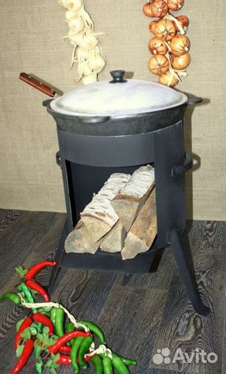 Казан чугунный с крышкой и печь. Доставка