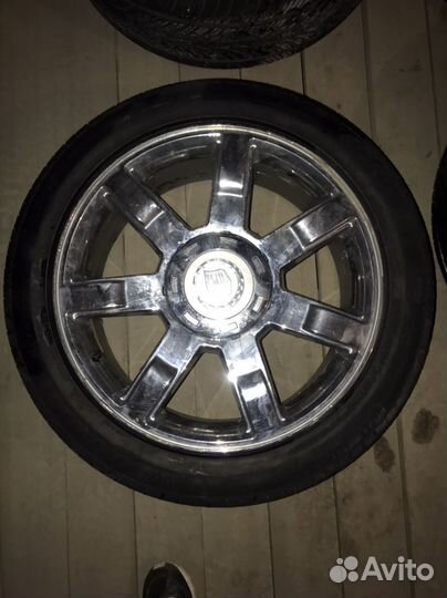 Winrun KF997 285/45 R22