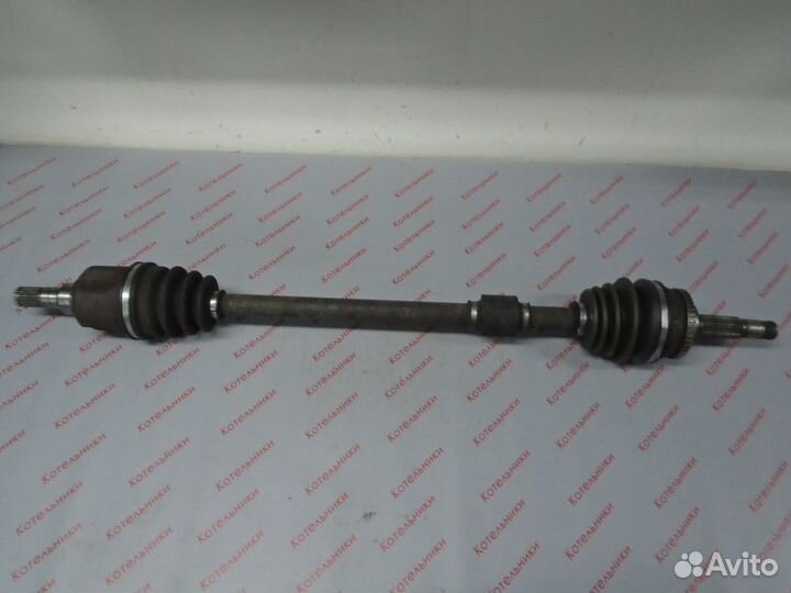 Nissan 39100-6J015 Вал приводной правый