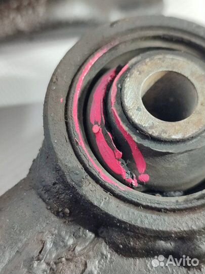 Рычаг подвески задний Daihatsu Terios Kid J111G