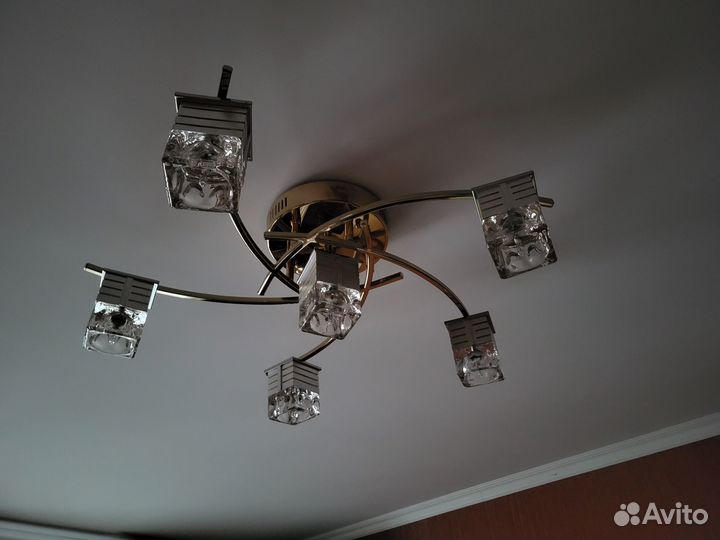 Люстры