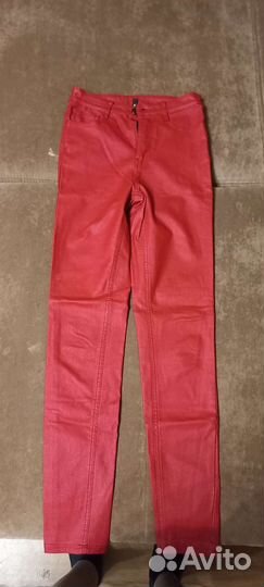 Джинсы новые