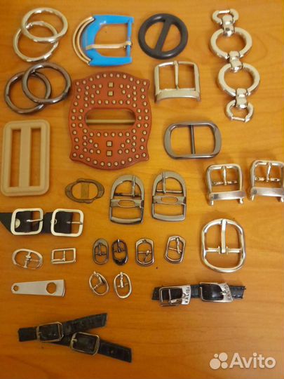 Пряжка для ремня. Пластмассовые и металлические
