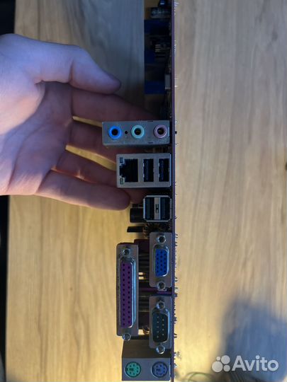 Материнская плата