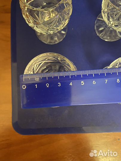 Хрустальные рюмки