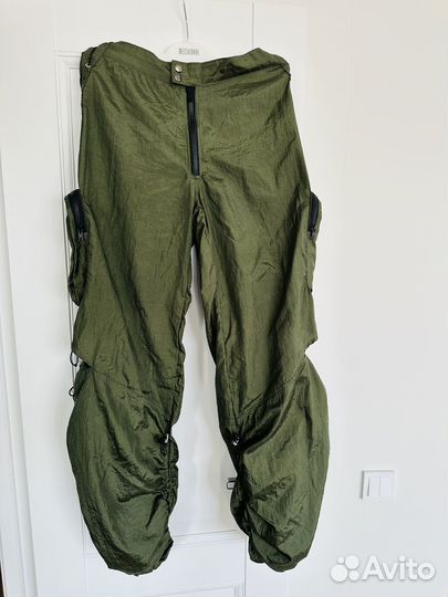 Брюки карго, Бали