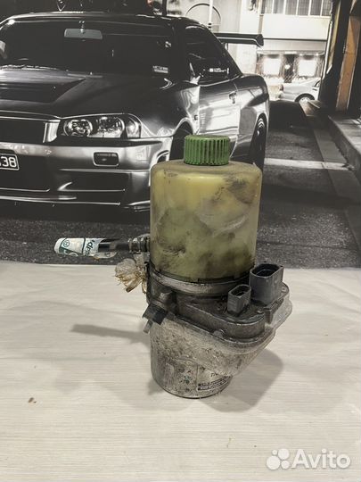 Насос Эгур Skoda Fabia 2 (дефект 1-го разъема )