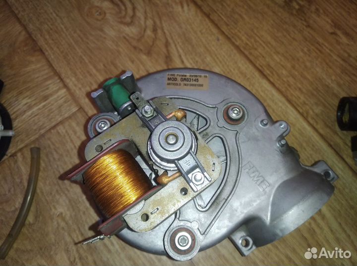 Запчасти на газовый котел Ariston BS24FF