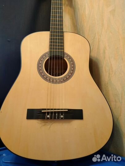 Классическая гитара Belucci 38