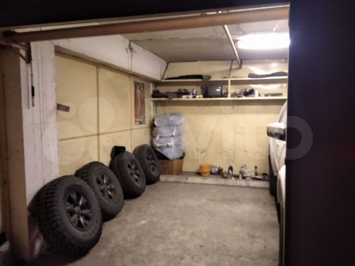 Гараж, 12 м²