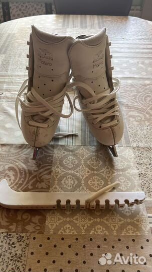 Коньки фигурные детские Edea Motivo 195