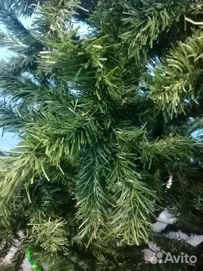 Ель искуственная 210