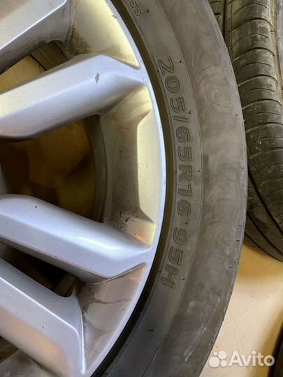 Kumho 722 205/65 R16 95H