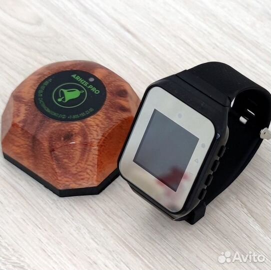 Беспроводная система: кнопка вызова персонала, час