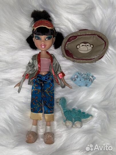 Кукла Bratz Slumber Party Jade