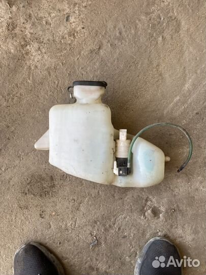 Расшерительный бачек рено кенго