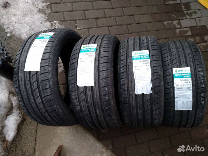 Jinyu YU63 245/40 R17 95W