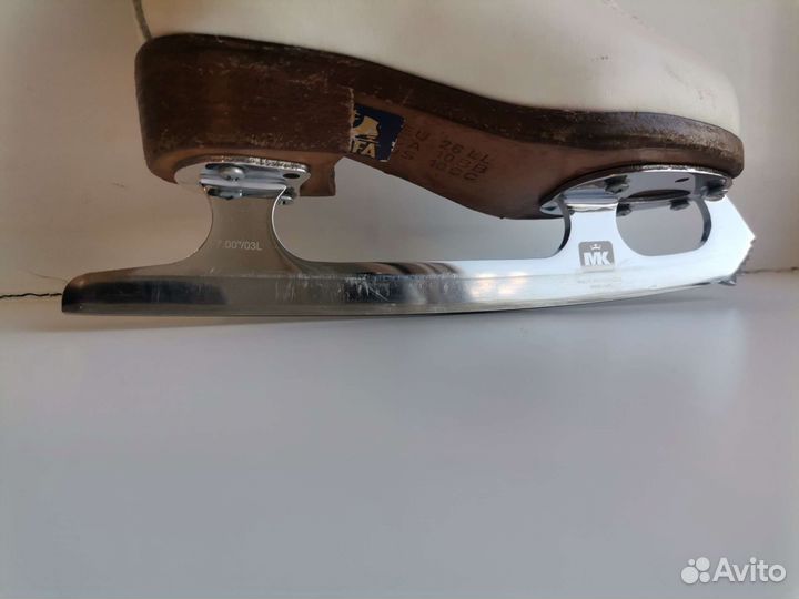 Фигурные коньки