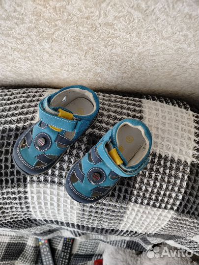 Сандалии детские для мальчиков
