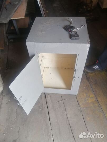 Сейф металлический бу