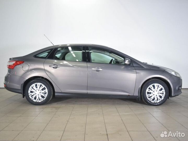 Ford Focus 1.6 AMT, 2011, 105 990 км