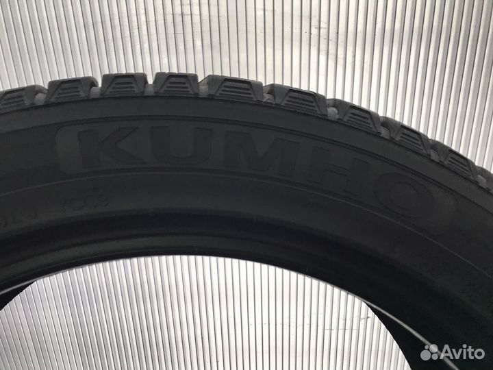 Kumho I'Zen KW31 205/50 R17 93R