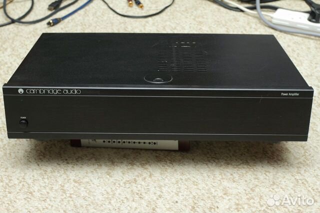 Усилитель Cambridge Audio P500
