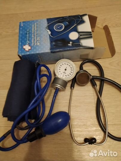 Тонометр для измерения давления