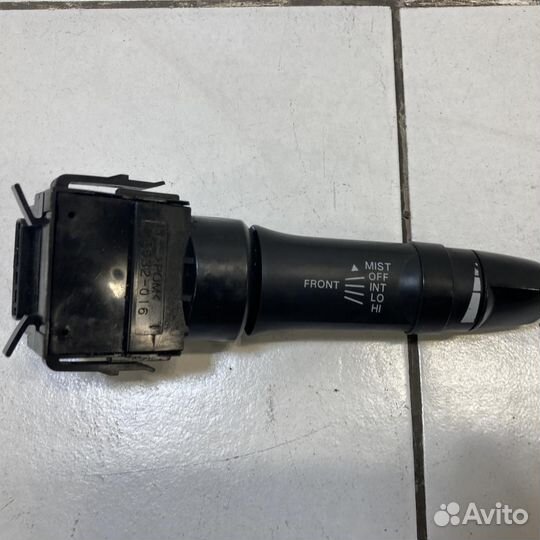 Переключатель стеклоочистителей Mitsubishi L200 KB