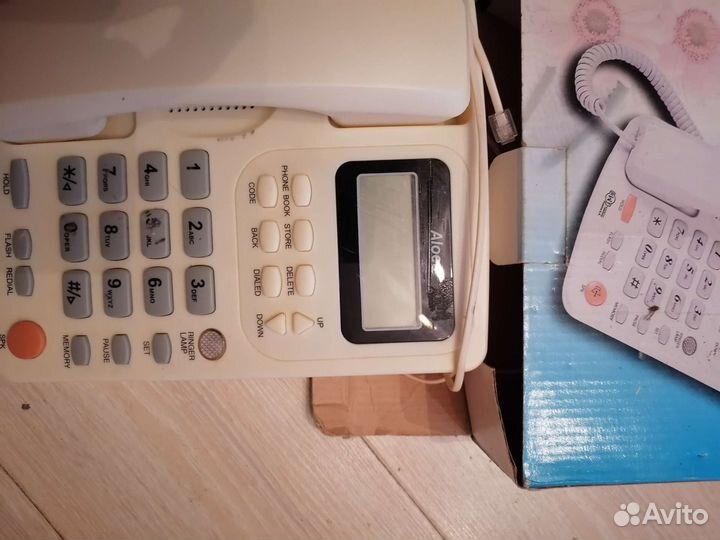 Проводной телефон, мобильный