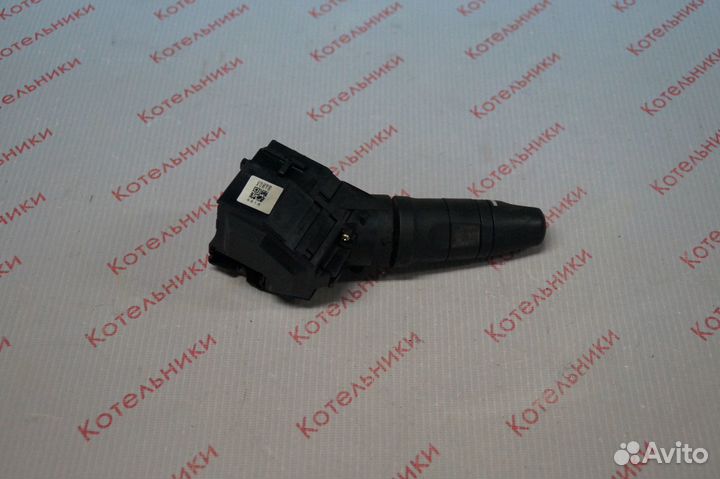 Nissan 25260-AV615 Переключатель дворников