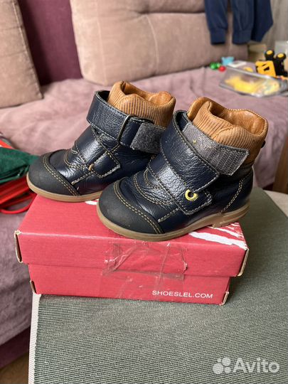 Ботинки демисезонные для мальчика 21