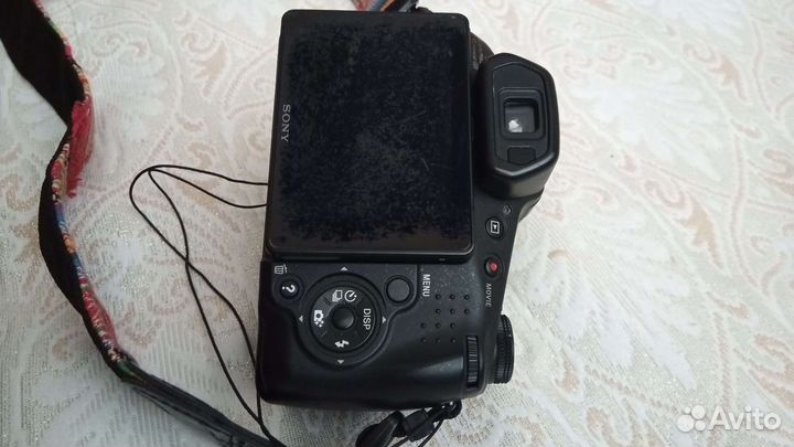 Цифровой фотоаппарат soni DSC-HX 200