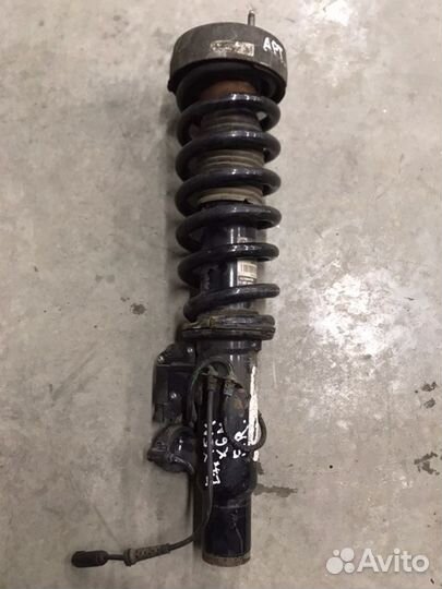 Амортизационная стойка передняя правая Bmw X6M E71