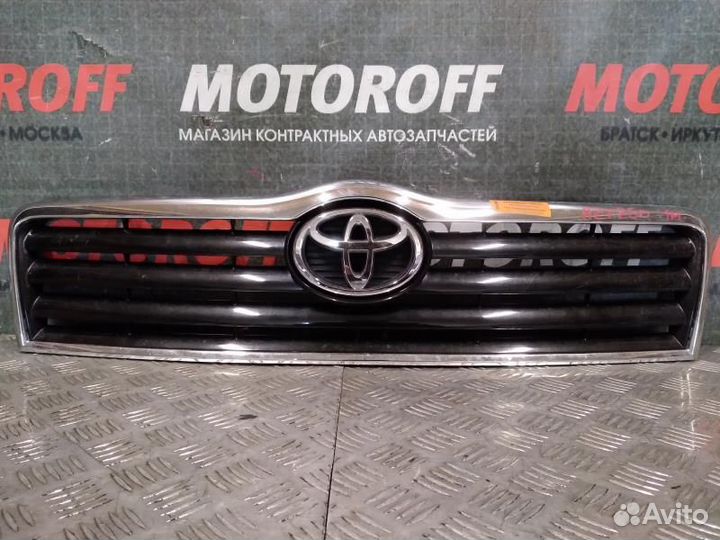 Решетка радиатора Авенсис AZT250 03 (1 моде А900