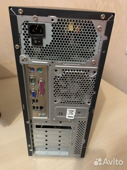 Монитор LG и системный блок
