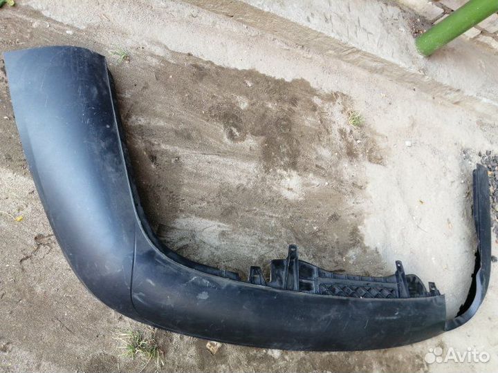 Спойлер (юбка) бампера задний Volkswagen Passat B6