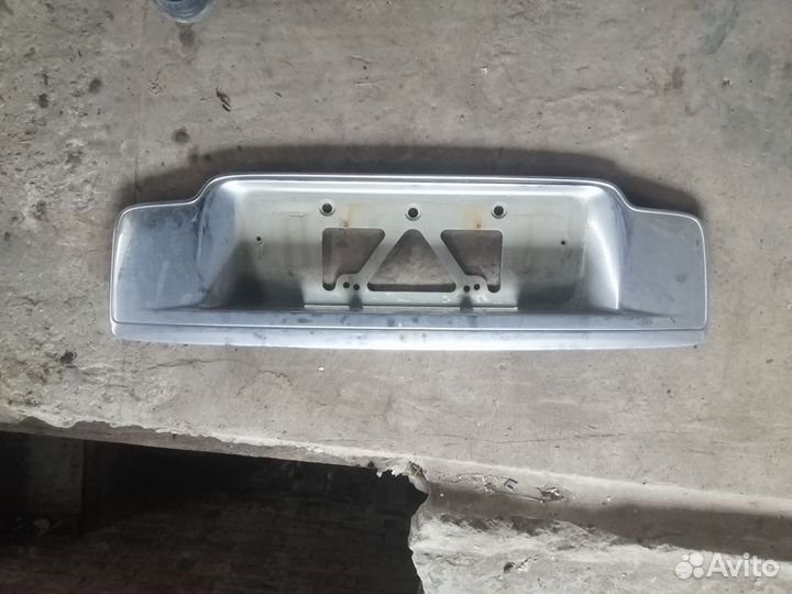 Накладка декаративная под номер Мазда Мпв 1