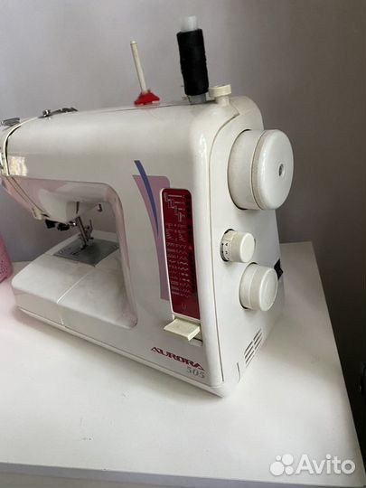 Швейная машина Janome 505