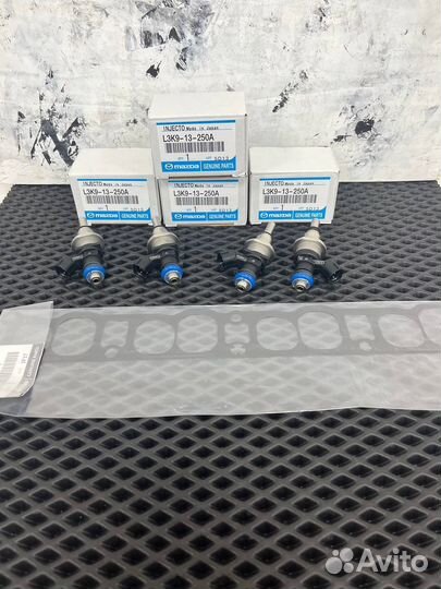 Форсунки Мазда 2.3 турбо с прокладкой