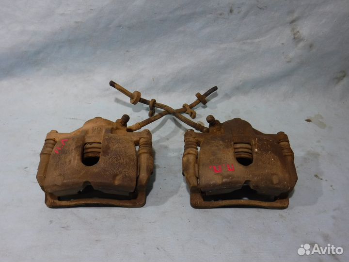 Суппорт передний левый правый Amulet A15 / Амулет