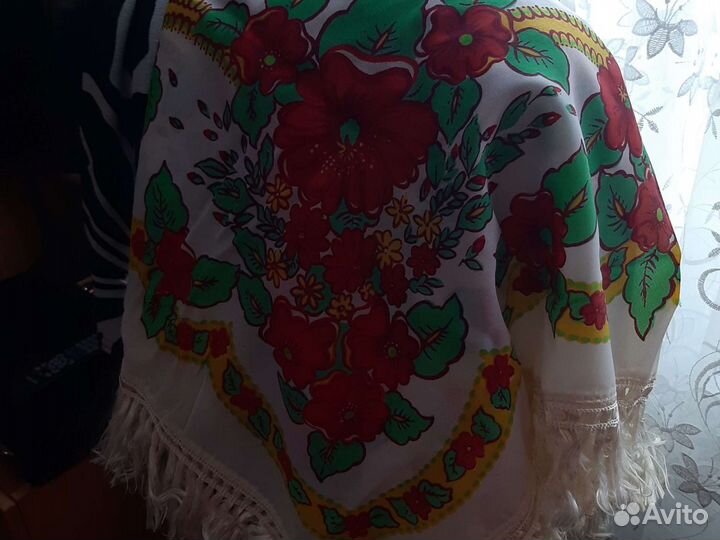 Павлопасадский платок