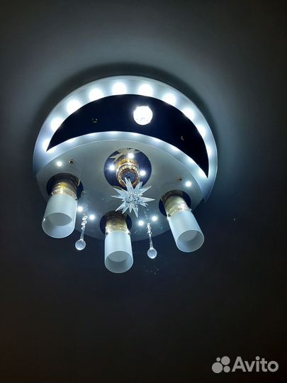 Светильник потолочный светодиодный